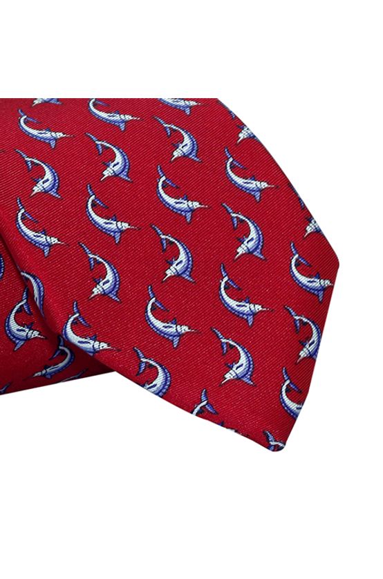 Gravata-Tradicional-seda-estampada-peixe-espada-com-fundo-vermelho1
